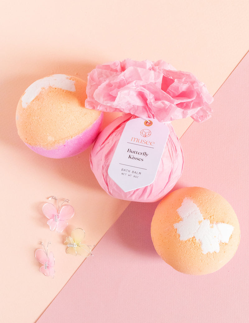 Butterfly Kisses Bath Bomb